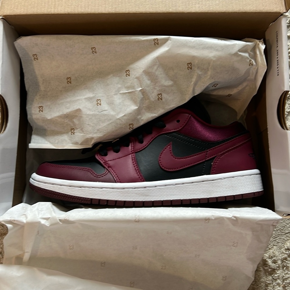 Nike Air Jordan 1 Low SE - dark beetroot